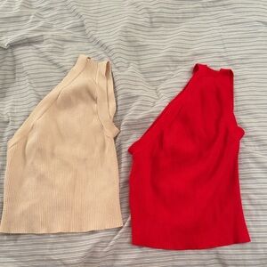 2 ribbed backless tops